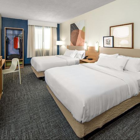 Spark By Hilton קנאפוליס מראה חיצוני תמונה