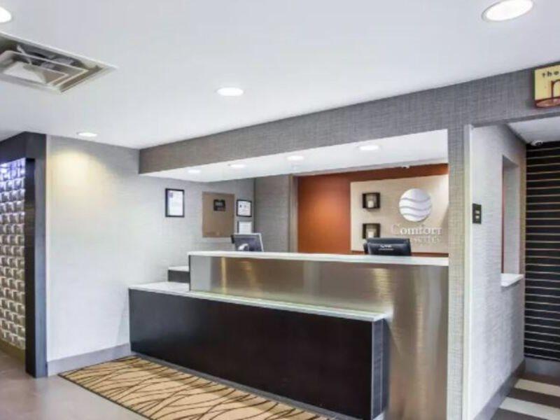 Spark By Hilton קנאפוליס מראה חיצוני תמונה