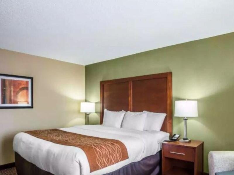 Spark By Hilton קנאפוליס מראה חיצוני תמונה