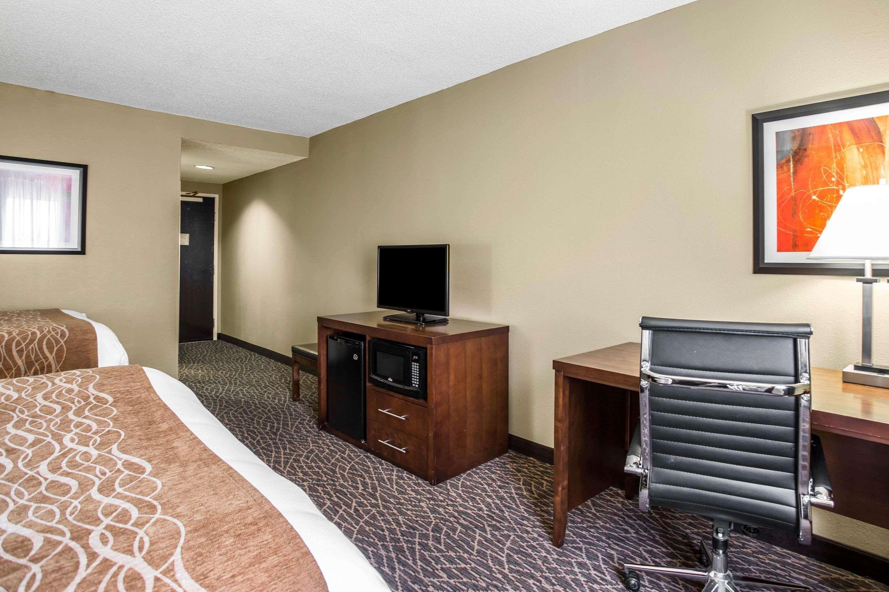 Spark By Hilton קנאפוליס מראה חיצוני תמונה