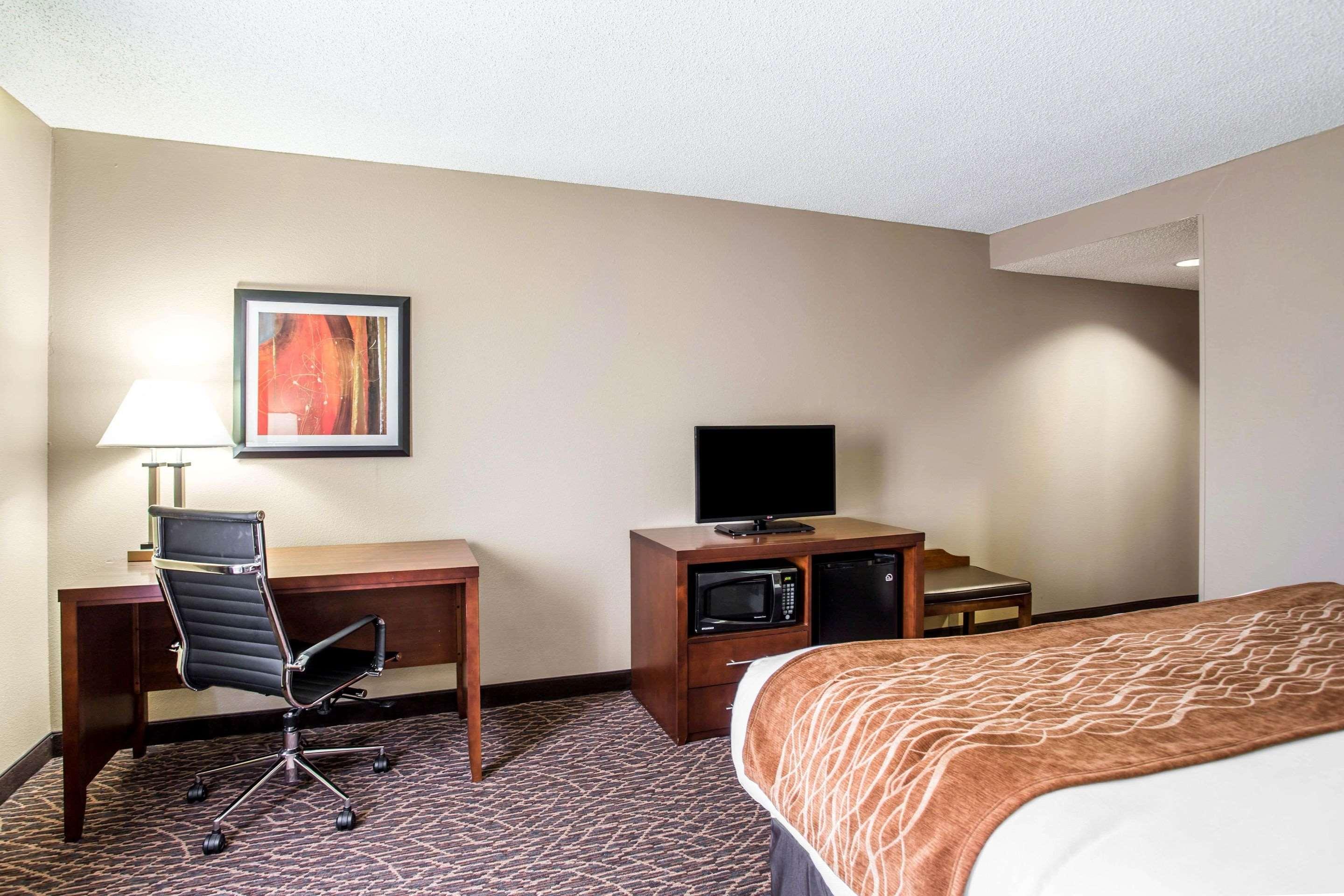Spark By Hilton קנאפוליס מראה חיצוני תמונה