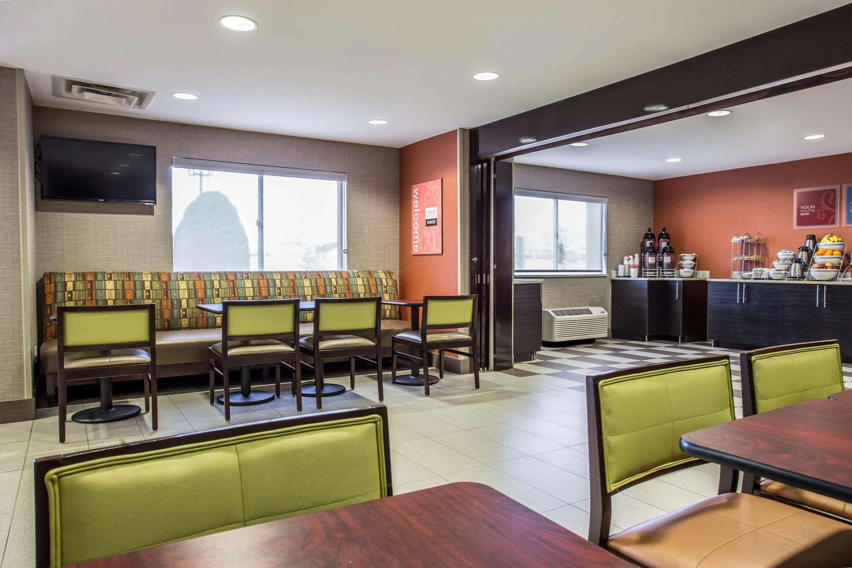 Spark By Hilton קנאפוליס מראה חיצוני תמונה