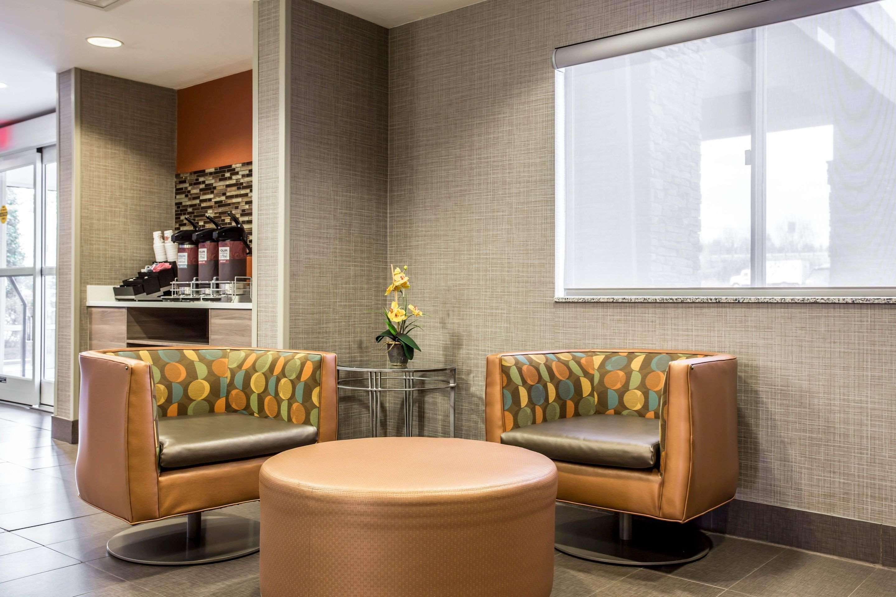 Spark By Hilton קנאפוליס מראה חיצוני תמונה