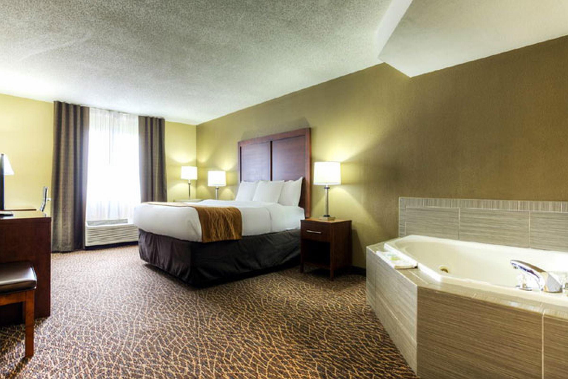 Spark By Hilton קנאפוליס מראה חיצוני תמונה