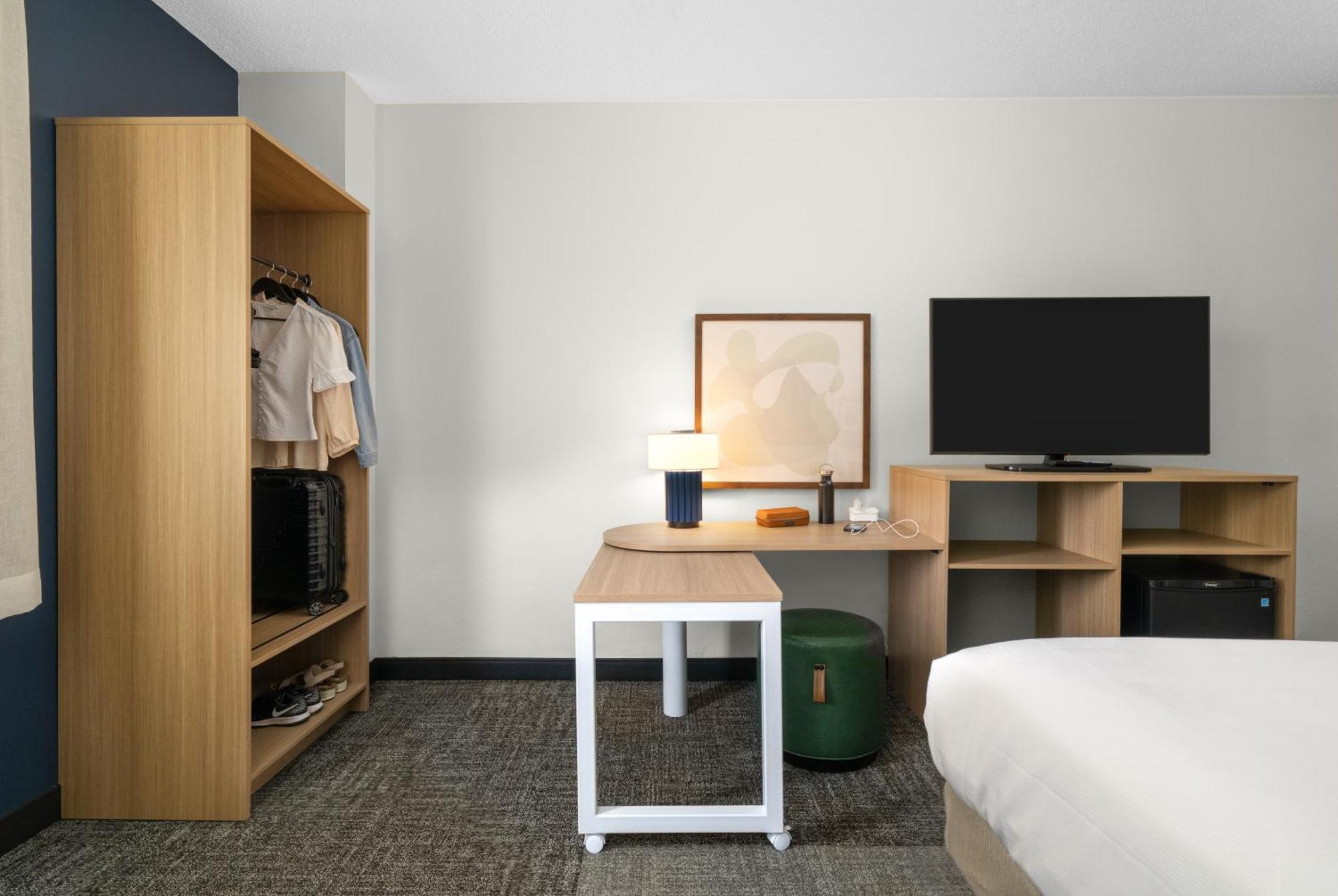 Spark By Hilton קנאפוליס מראה חיצוני תמונה