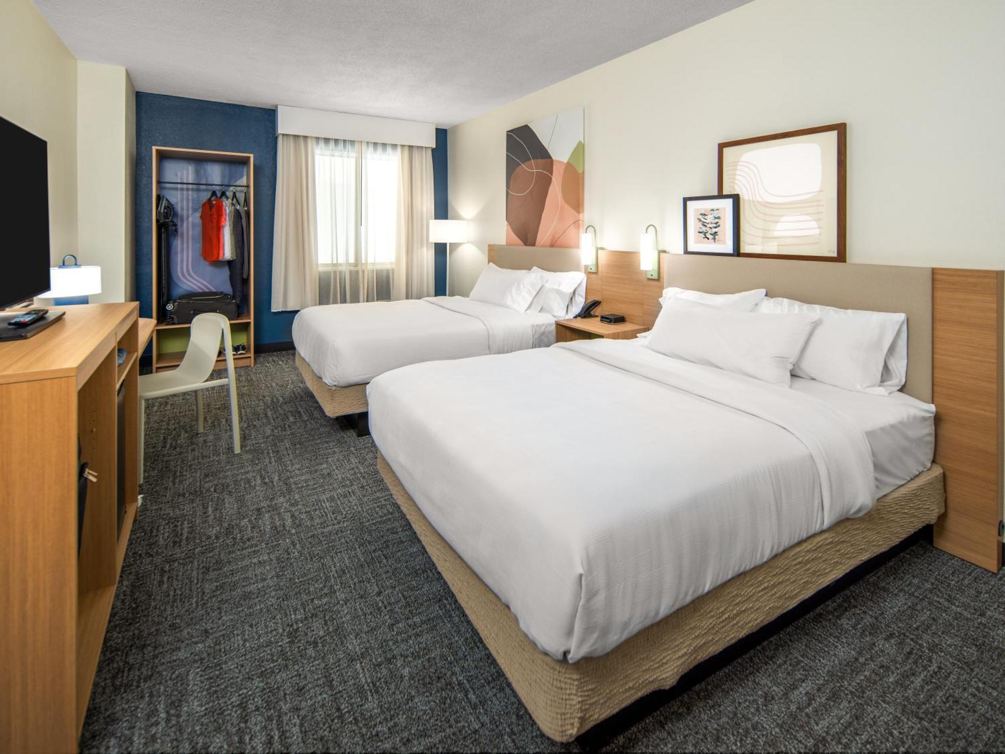 Spark By Hilton קנאפוליס מראה חיצוני תמונה